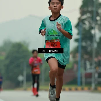 Runner Photo 7043687