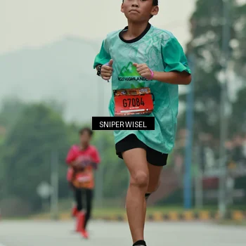 Runner Photo 7043690