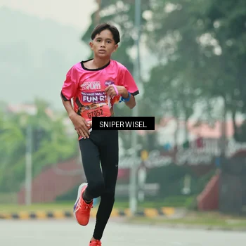 Runner Photo 7043699
