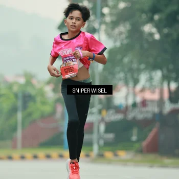 Runner Photo 7043702