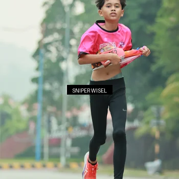 Runner Photo 7043709