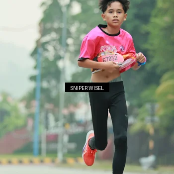Runner Photo 7043711