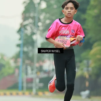 Runner Photo 7043712