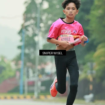 Runner Photo 7043713
