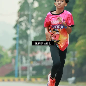 Runner Photo 7043717