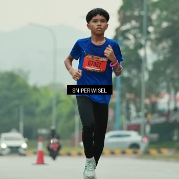 Runner Photo 7043725