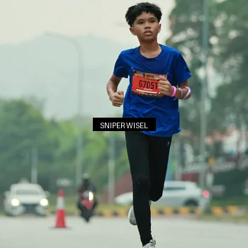 Runner Photo 7043732