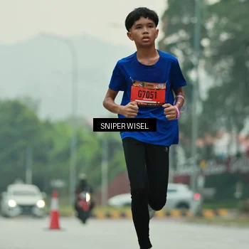Runner Photo 7043735