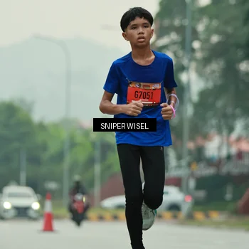 Runner Photo 7043737
