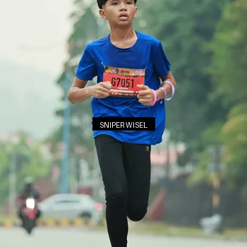 Runner Photo 7043738
