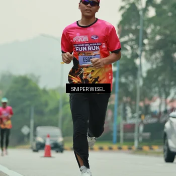Runner Photo 7043778