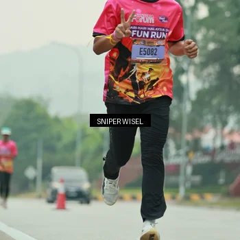 Runner Photo 7043791
