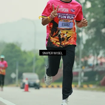 Runner Photo 7043800
