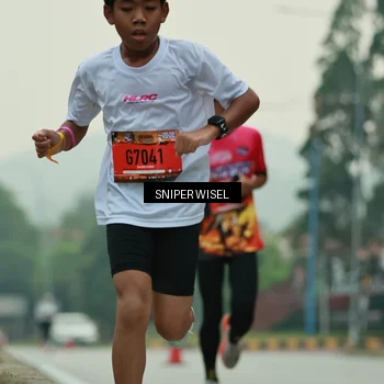 Runner Photo 7043809