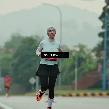 Runner Photo 7043812
