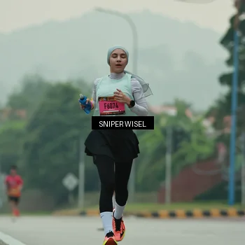 Runner Photo 7043817