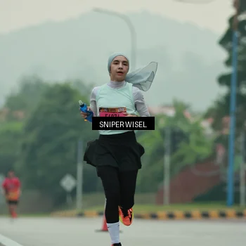 Runner Photo 7043821