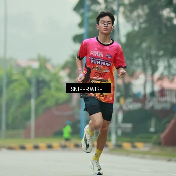 Runner Photo 7043882