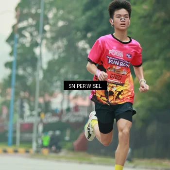 Runner Photo 7043901