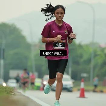 Runner Photo 7043911