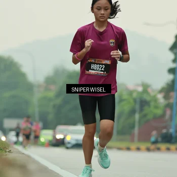 Runner Photo 7043913