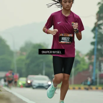 Runner Photo 7043924