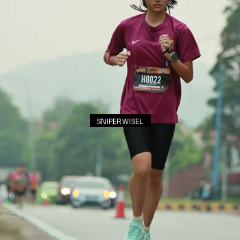 Runner Photo 7043925