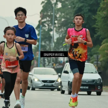 Runner Photo 7043971