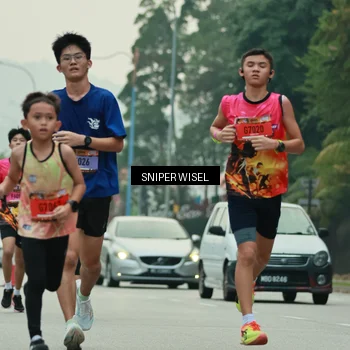 Runner Photo 7043973