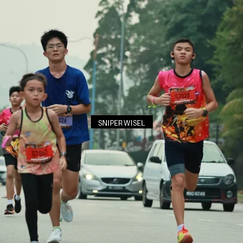 Runner Photo 7043977