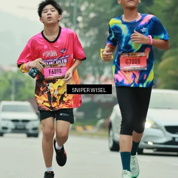 Runner Photo 7043988