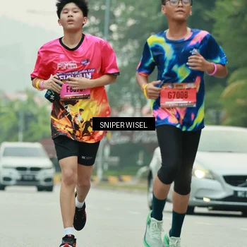 Runner Photo 7043991