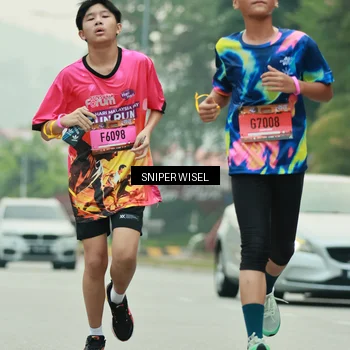 Runner Photo 7043997