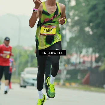 Runner Photo 7044015