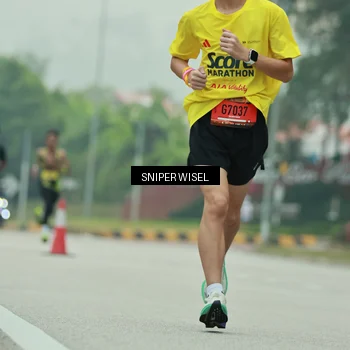 Runner Photo 7044016