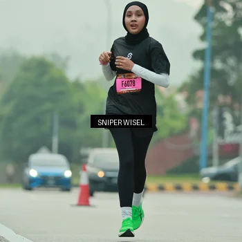 Runner Photo 7044070