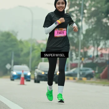 Runner Photo 7044072