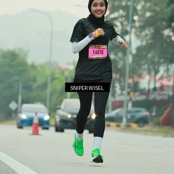 Runner Photo 7044078