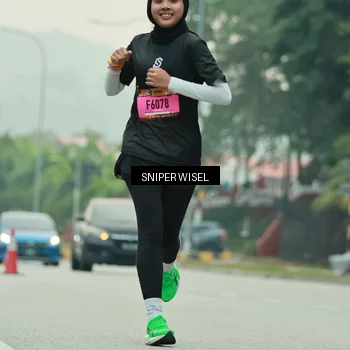 Runner Photo 7044089