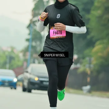 Runner Photo 7044113