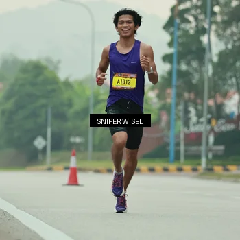 Runner Photo 7044117