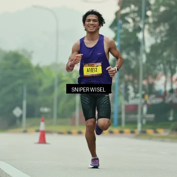 Runner Photo 7044123