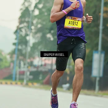 Runner Photo 7044151