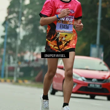 Runner Photo 7044194