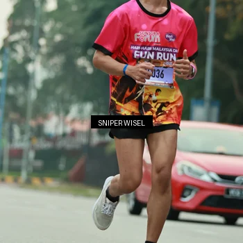 Runner Photo 7044198