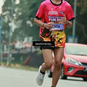 Runner Photo 7044199