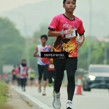 Runner Photo 7044202
