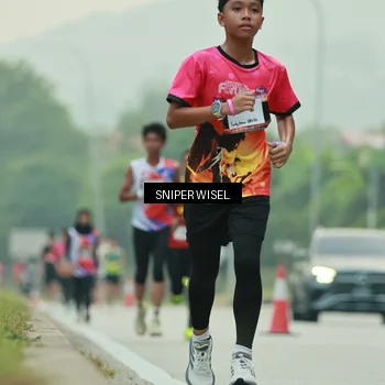 Runner Photo 7044205