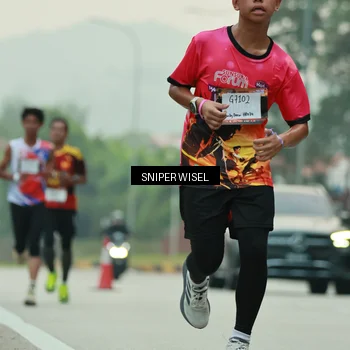 Runner Photo 7044215