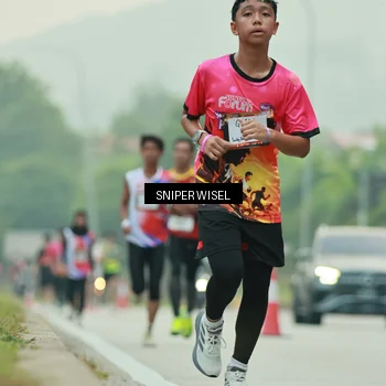 Runner Photo 7044220
